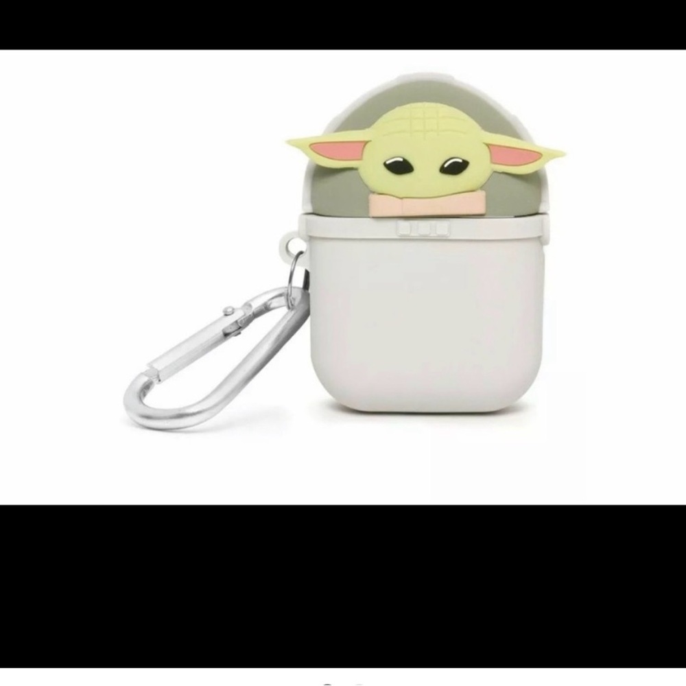 Baby Yoda AirPods Case with Clip